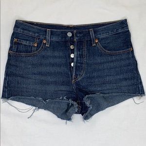Levi’s 501 Cut-off Denim Shorts